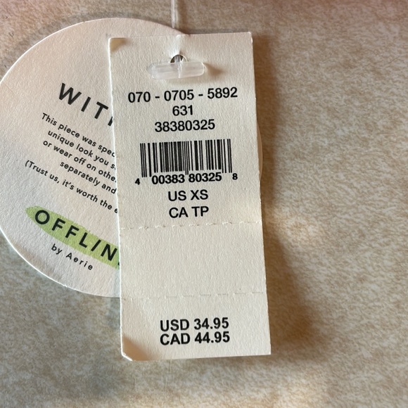 Offline by Aerie OG Shortie. SZ:XS. NWT. - Picture 12 of 14